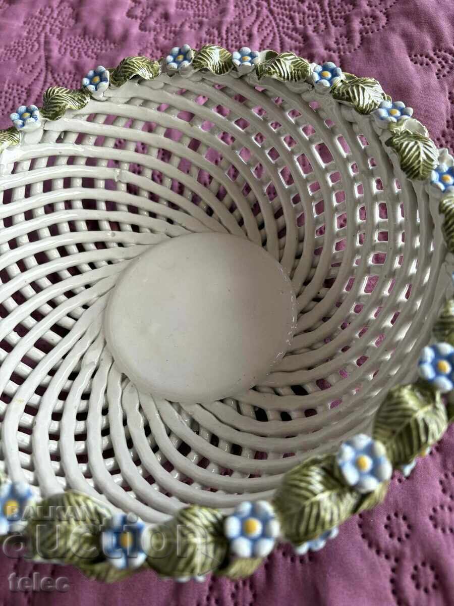 Δημοπρασία Όμορφη κούπα για καραμέλες Δημοπρασία Όμορφη κούπα για καραμέλες