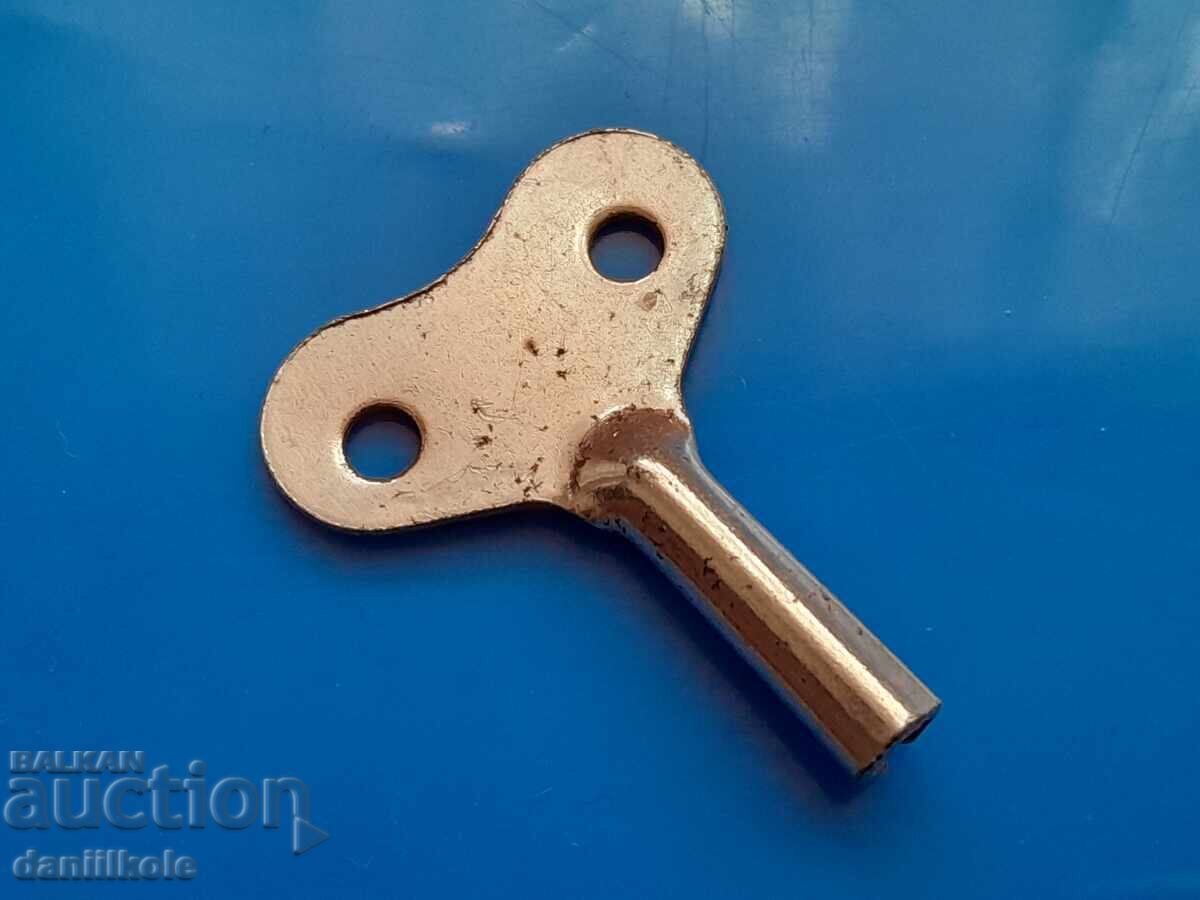 *$*Y*$* OLD KEY FOR TOYS AND WATCHES - SUPER *$*Y*$* *$*Y*$* OLD KEY FOR TOYS AND WATCHES - SUPER *$*Y*$*