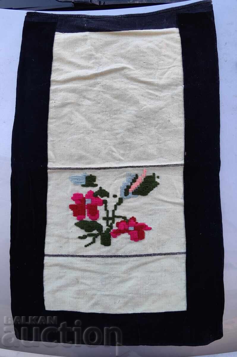 Livrarea PRESTILĂ FEMEIEASCĂ AUTENTICĂ COSTUM POPULAR PIȘIMAL