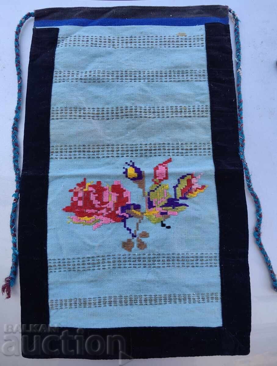 АВТЕНТИЧНА ЖЕНСКА ПРЕСТИЛКА НОСИЯ ПИЩИМАЛ