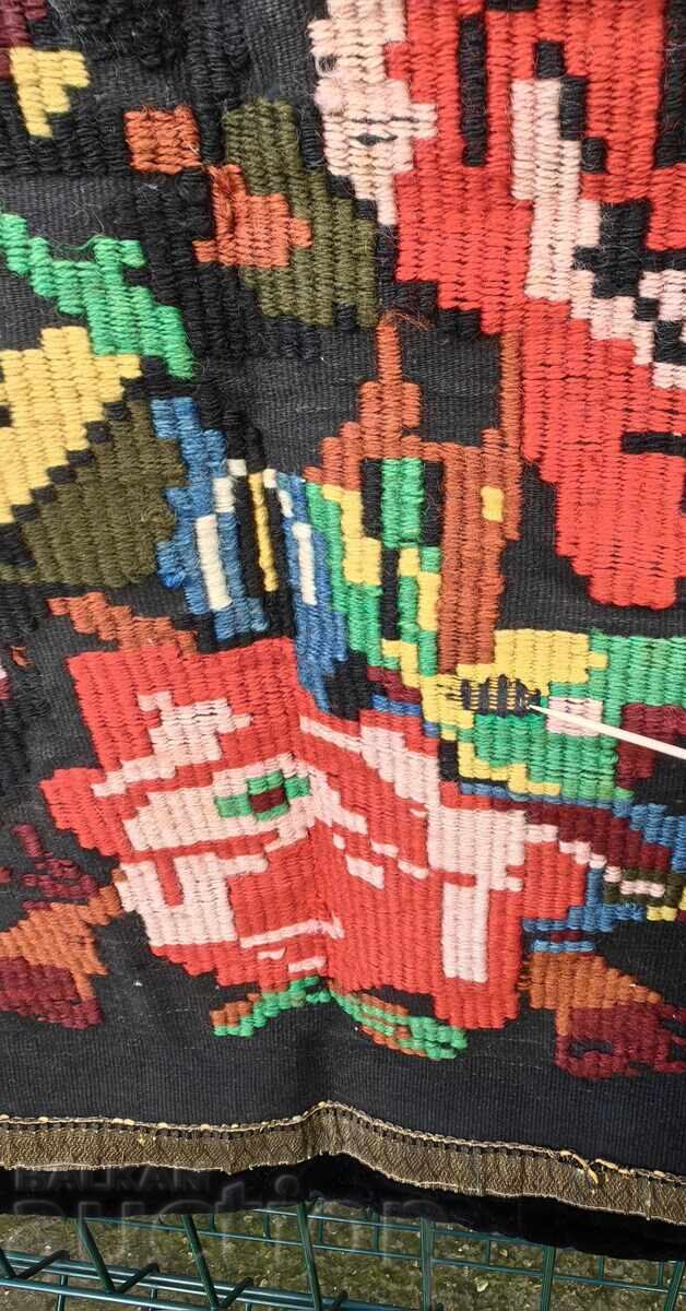 Доставка на АВТЕНТИЧНА ЖЕНСКА ПРЕСТИЛКА НОСИЯ ПИЩИМАЛ