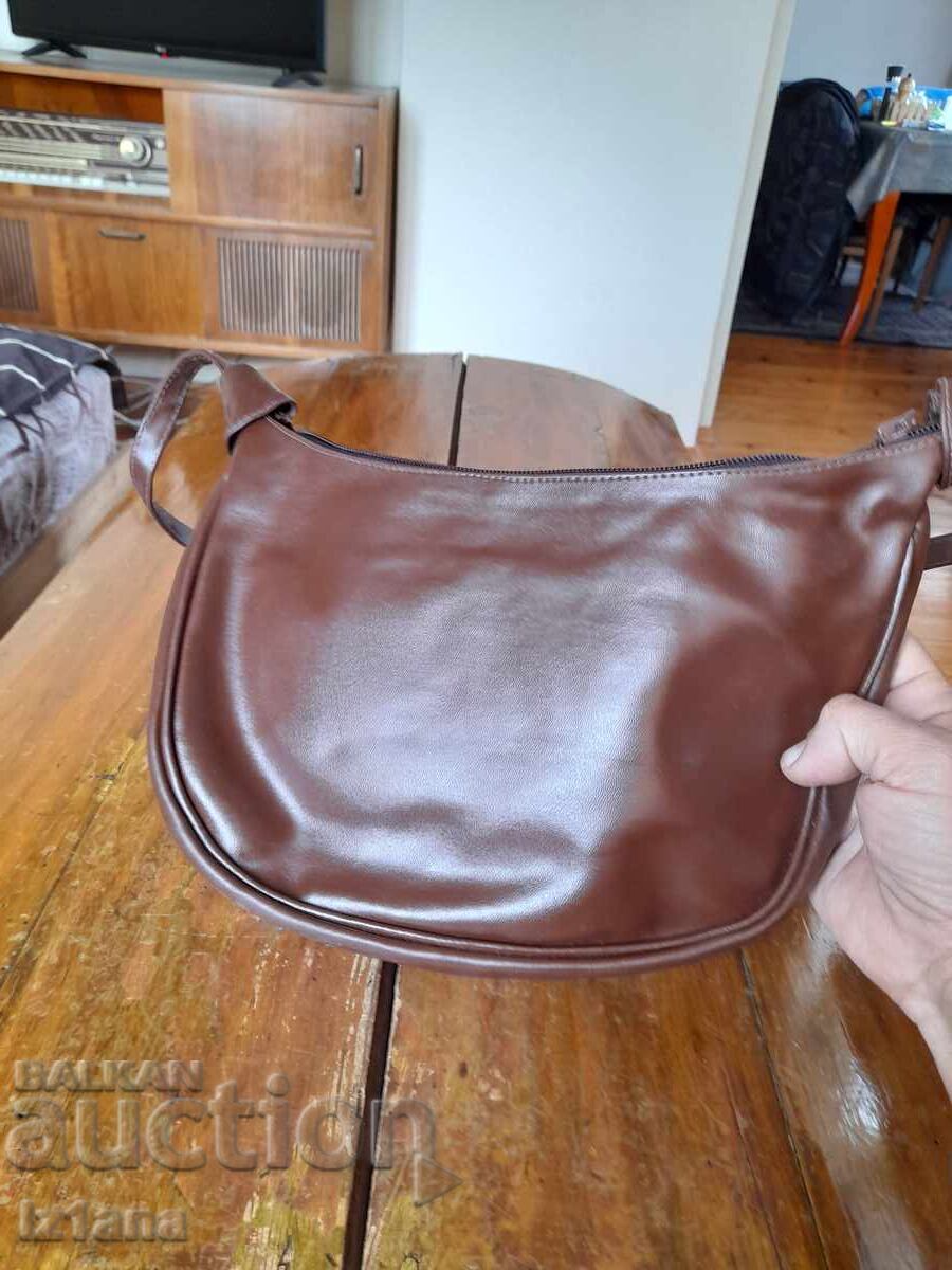 Geantă din piele bătrână - 5 Geantă din piele bătrână - 5