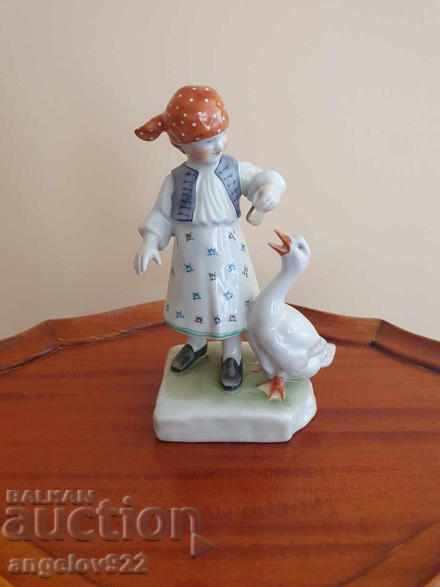 Унгарска порцеланова фигура статуетка HEREND