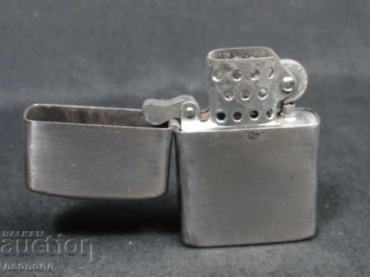 СТАРА РЕТРО БЕНЗИНОВА ЗАПАЛКА PENGUIN JAPAN