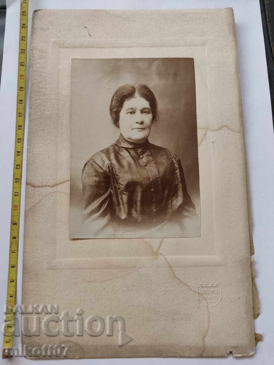 Φωτογραφία από χαρτόνι, φωτογραφία Αλέξανδρος Βλαδίκωφ