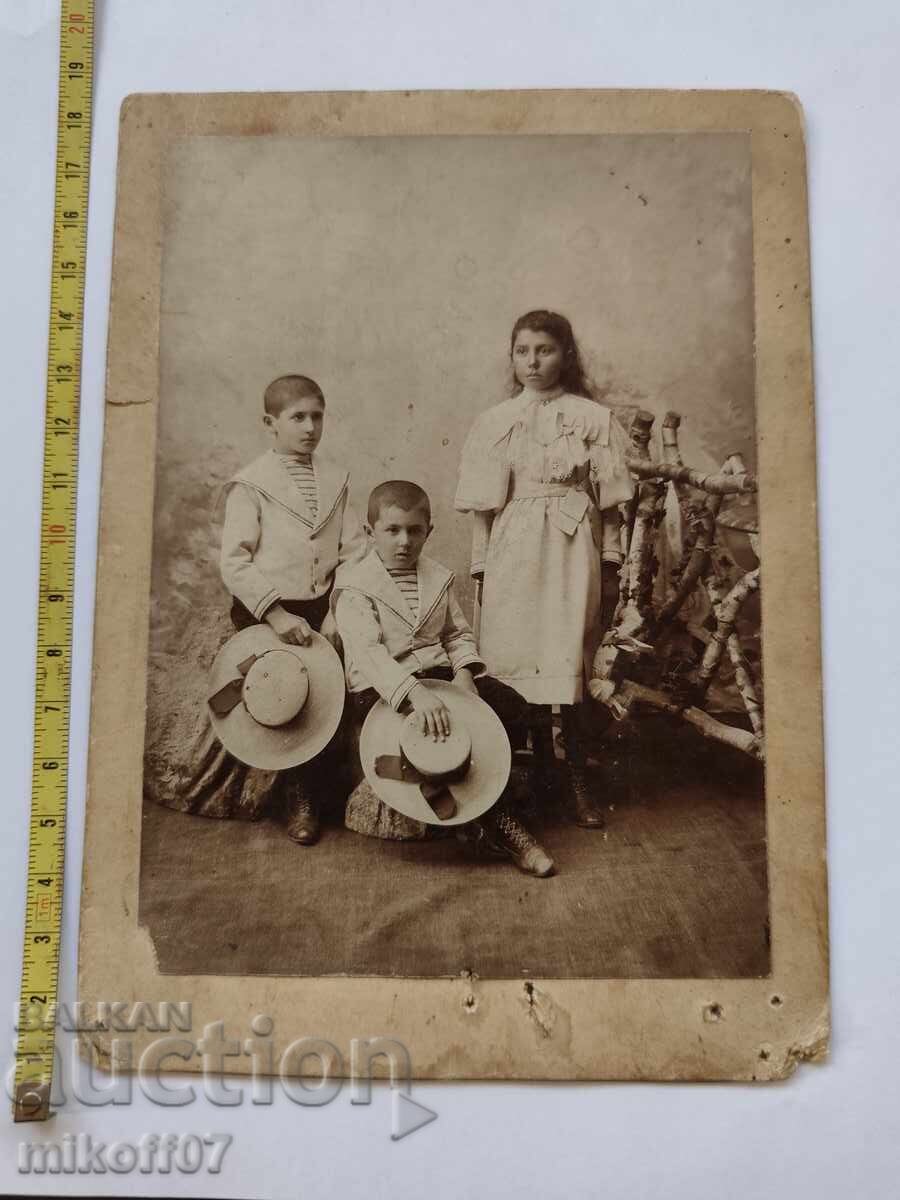 Φωτογραφία φωτογραφίας από χαρτόνι