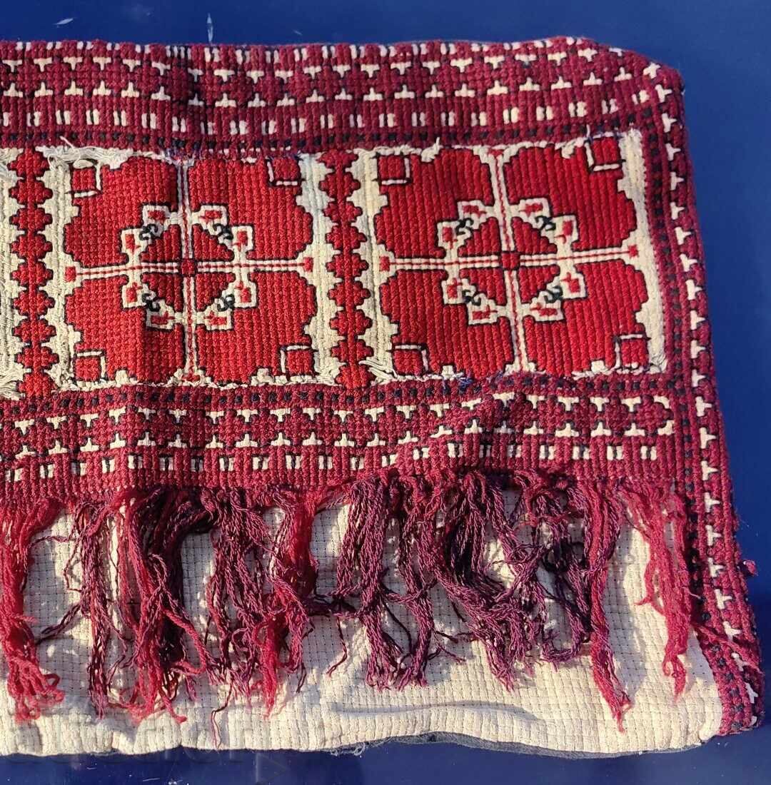 Licitație HUSĂ PERNĂ MINDAR BRODERIE MODEL BULGĂRESC DE BRODERIE OBSERVAȚIE Licitație HUSĂ PERNĂ MINDAR BRODERIE MODEL BULGĂRESC DE BRODERIE OBSERVAȚIE