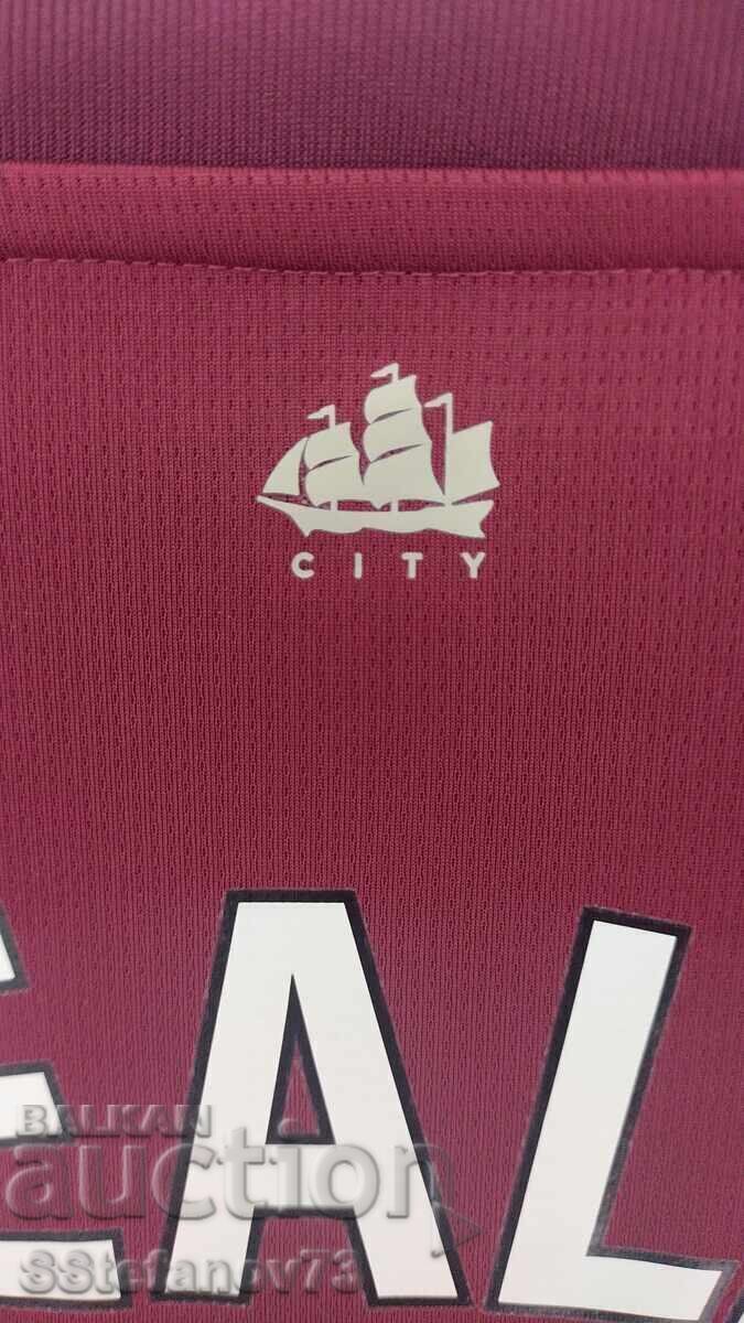 Licitație Manchester City 2024/25 - al treilea echipament