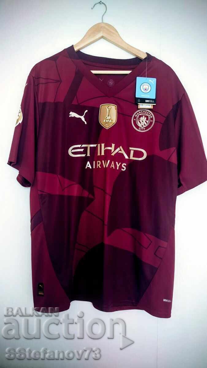 Manchester City 2024/25 - al treilea echipament