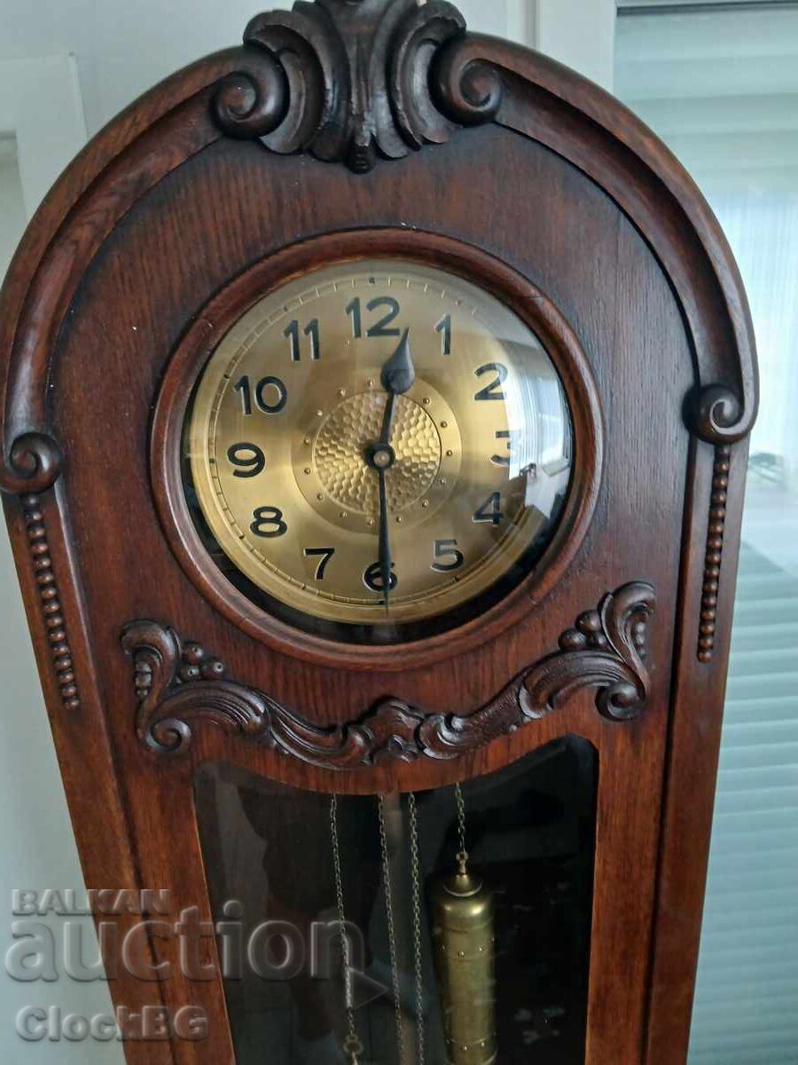 Ceas antic german de tip "Grandfather" cu preț € 259.00 | 506.56 BGN Ceas antic german de tip "Grandfather" cu preț € 259.00 | 506.56 BGN