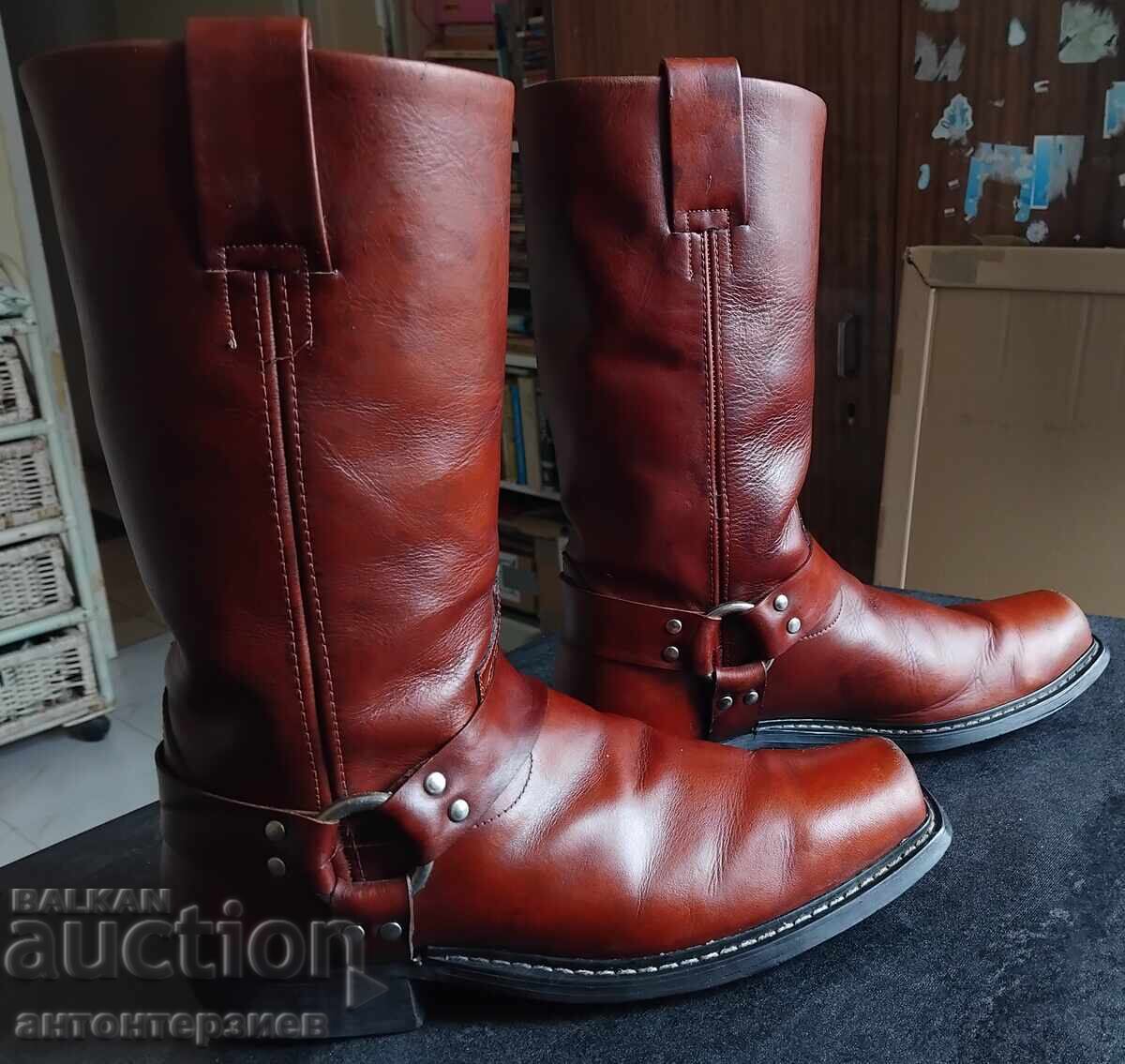 Μπότες μηχανής τύπου "harness" με λοξό (τετράγωνο) δάχτυλο - 5 Μπότες μηχανής τύπου "harness" με λοξό (τετράγωνο) δάχτυλο - 5