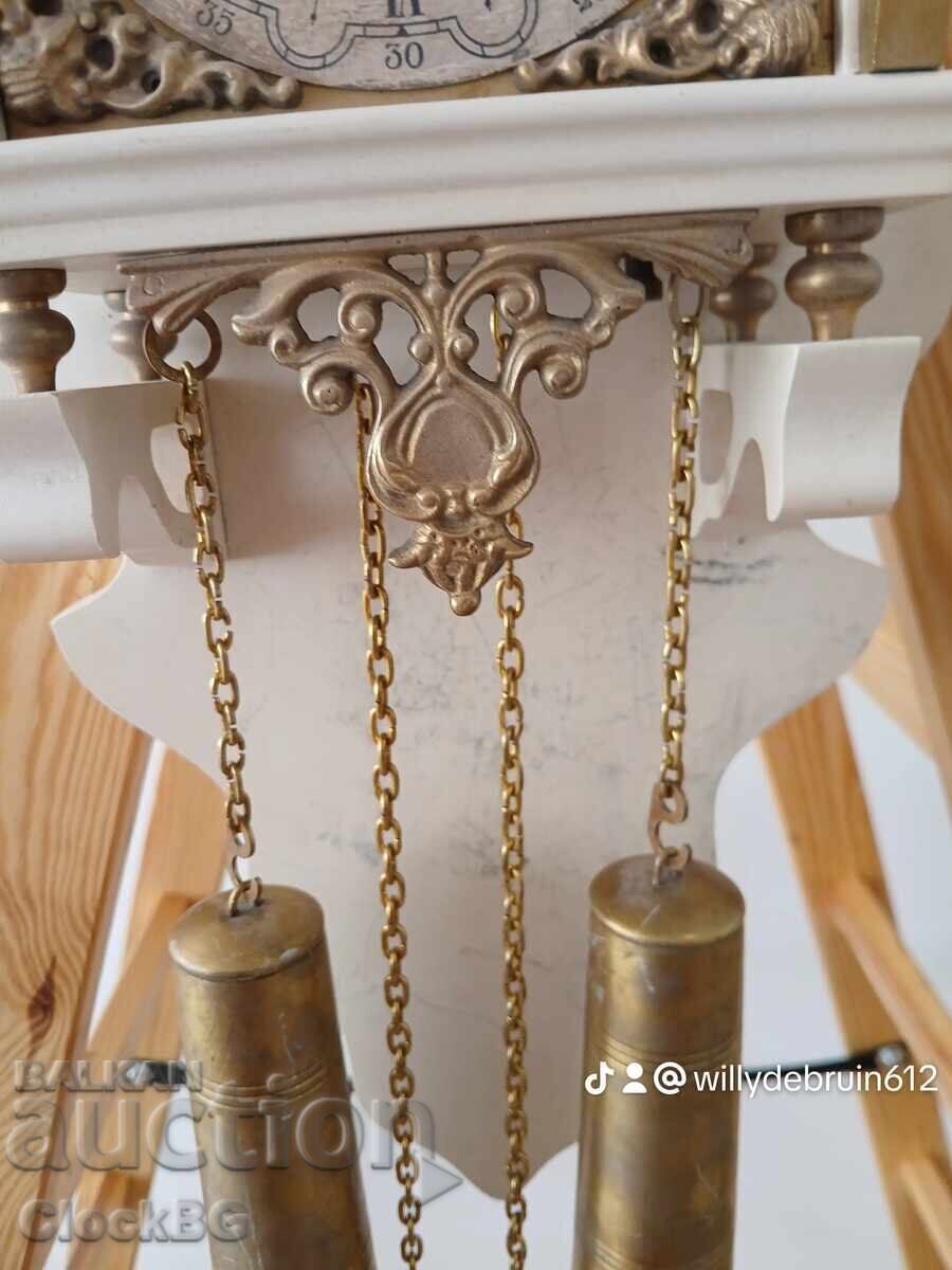 Доставка на Dutch zaandam junghans reproduction Доставка на Dutch zaandam junghans reproduction