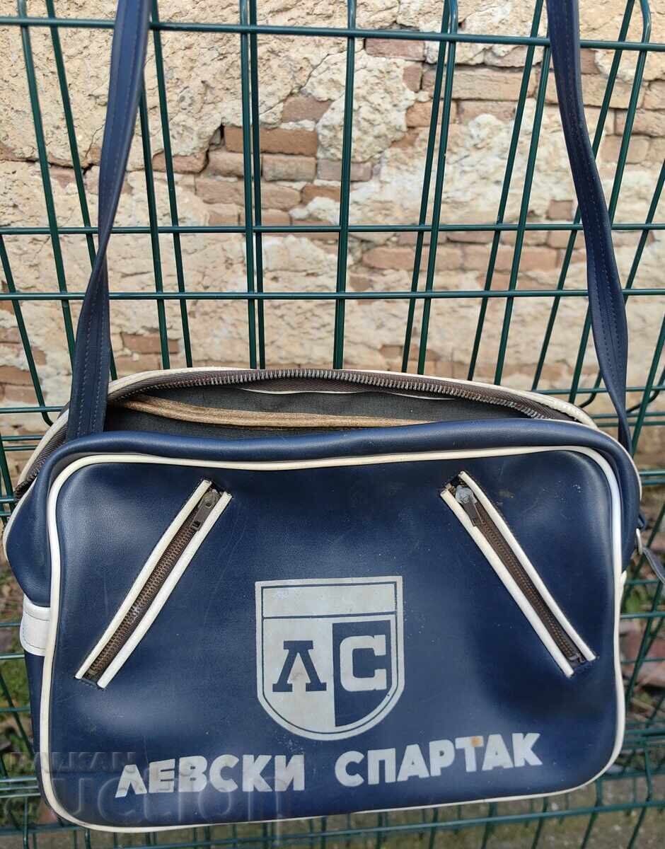 OLD SOCIALIST BAG SAK LEVSKI SPARTAK WITH TORN ZIPPER with price € 13.00 | 25.43 BGN OLD SOCIALIST BAG SAK LEVSKI SPARTAK WITH TORN ZIPPER with price € 13.00 | 25.43 BGN