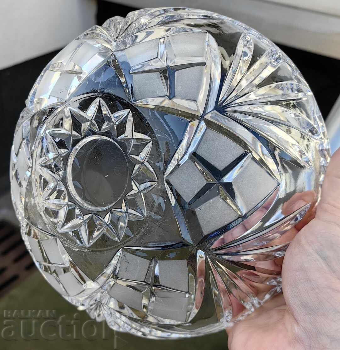 СТАРА КРИСТАЛНА КУПА ФРУКТИЕРА с цена € 13.00 | 25.43 лв. СТАРА КРИСТАЛНА КУПА ФРУКТИЕРА с цена € 13.00 | 25.43 лв.