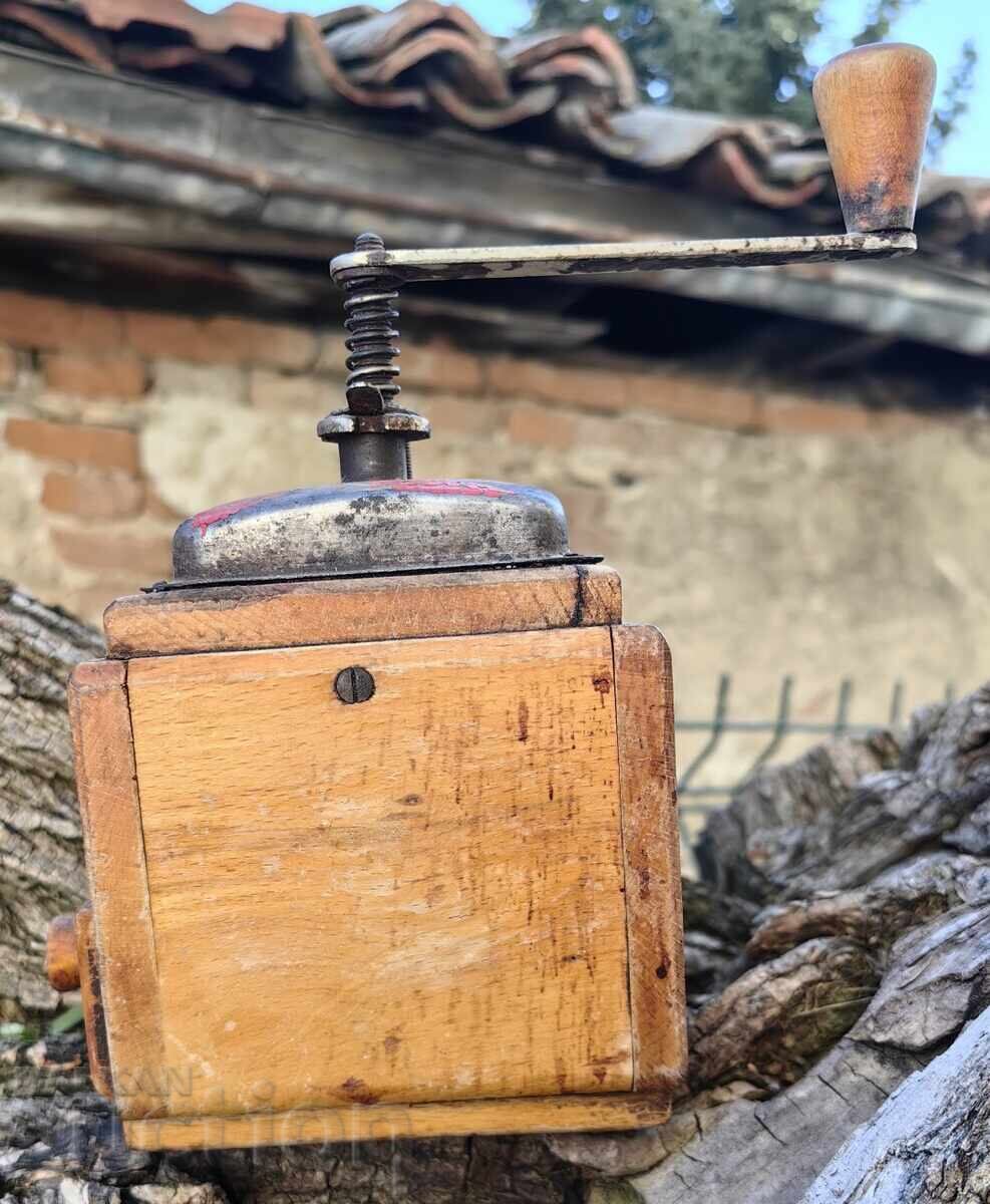 Доставка на СТАРА МЕЛНИЧКА МЕЛНИЦА НЕРАБОТЕЩА ЗА ИНТЕРИОР УКРАСА ДЕКОРАЦ