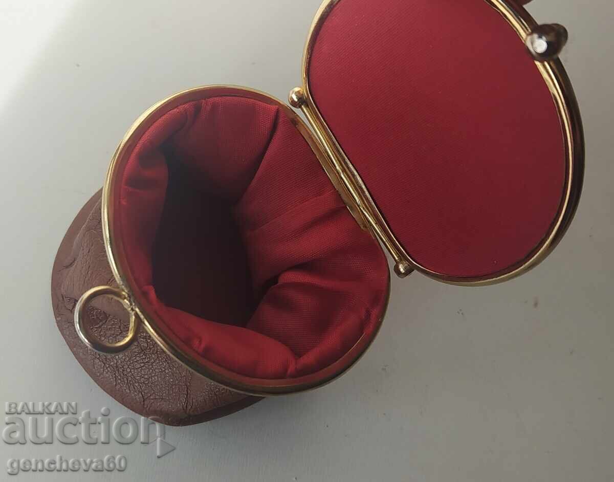 Σπάνια εύρεση πορτοφολιού για κέρματα από δέρμα φιδιού - 6 Σπάνια εύρεση πορτοφολιού για κέρματα από δέρμα φιδιού - 6