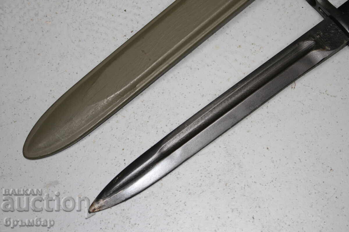 American M1 bayonet for Garand rifle 1943 - 5 American M1 bayonet for Garand rifle 1943 - 5