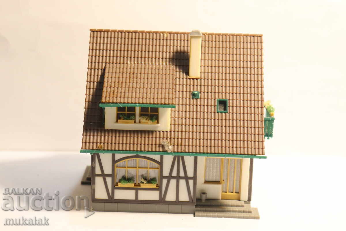 FALLER? KIBRI?   H0 1/87 СГРАДА ГАРА КЪЩА   ВАГОН  ВЛАК  ЖП