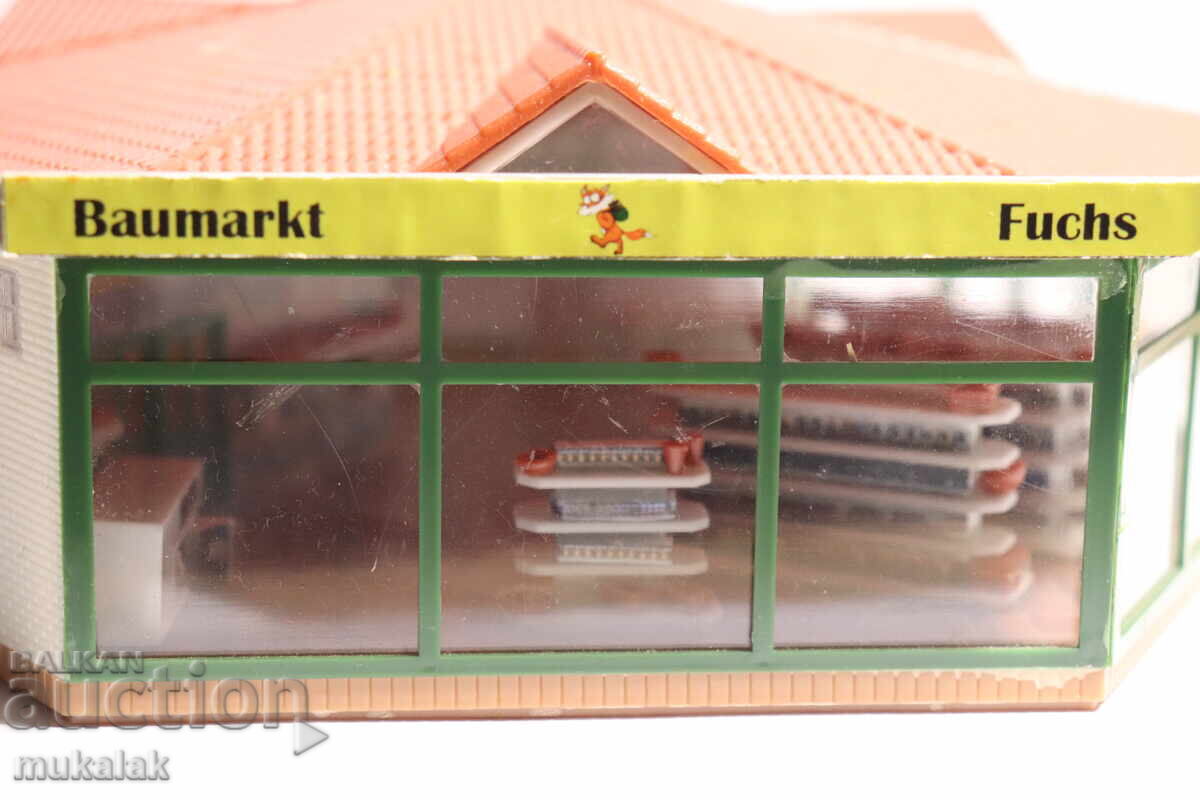 FALLER? KIBRI? H0 1/87 Building Garage House Wagon Train Railway with price € 10.00 | 19.56 BGN FALLER? KIBRI? H0 1/87 Building Garage House Wagon Train Railway with price € 10.00 | 19.56 BGN
