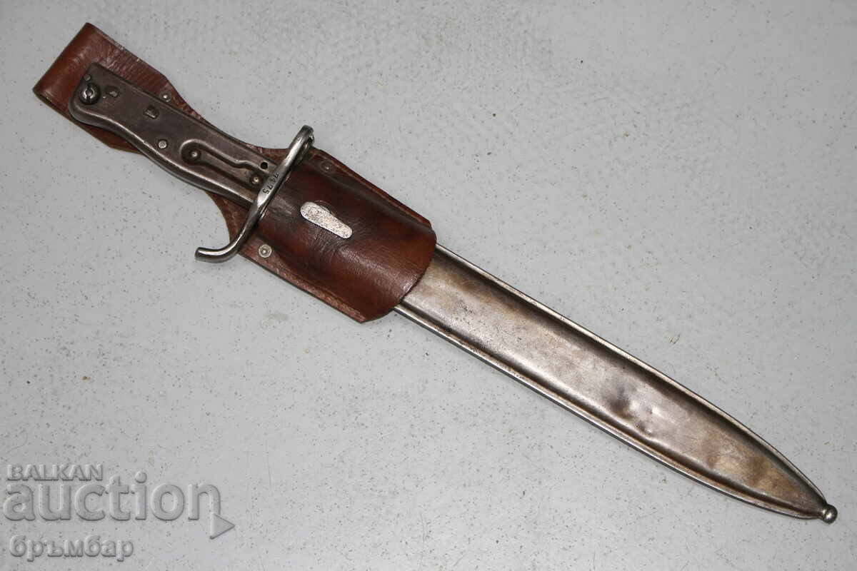 Cuțit de înlocuire german cu mâner presat din fier Mod. M88/98 cu preț € 250.00 | 488.96 BGN Cuțit de înlocuire german cu mâner presat din fier Mod. M88/98 cu preț € 250.00 | 488.96 BGN