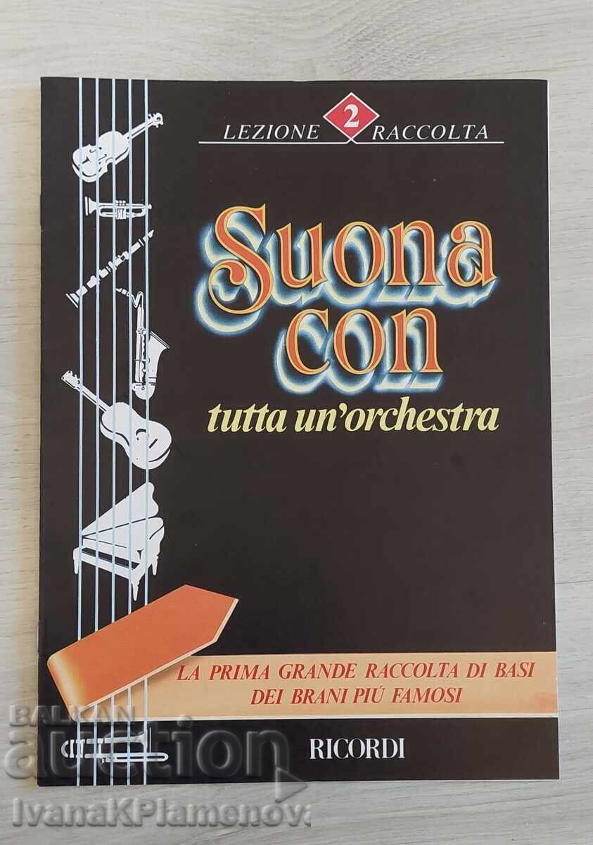 Delivery of Music scores, 30 pieces in a folder for connoisseurs
