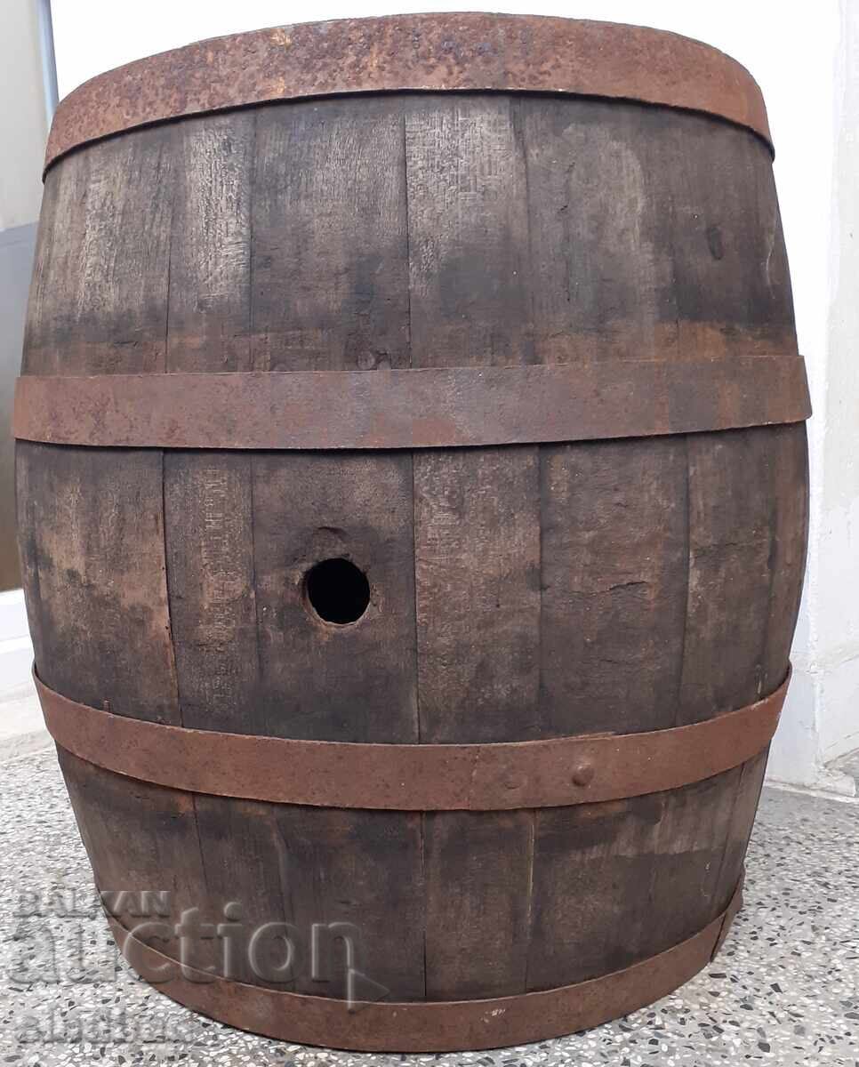 Μπουρέ - κερασοειδές, παλιό, 70 λίτρα με τιμή € 50.00 | 97.79 BGN