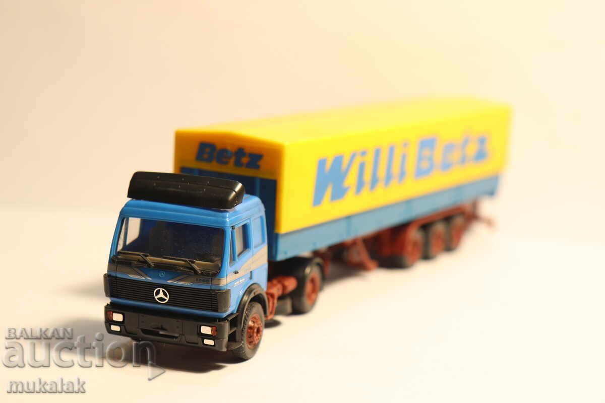 Licitație HERPA 1:87 H0 MERCEDES WILLI BETZ CAMION MODEL COLIȚĂ Licitație HERPA 1:87 H0 MERCEDES WILLI BETZ CAMION MODEL COLIȚĂ
