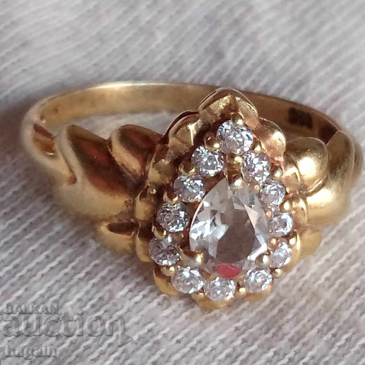 Δαχτυλίδι με μεγάλο τουρμαλίνη. Ασημένιο με επιχρύσωμα