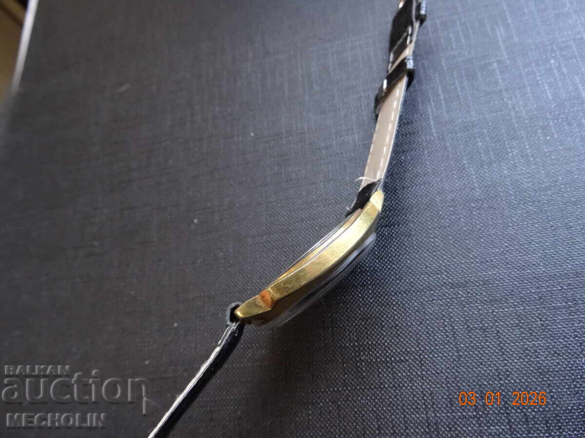 RUSSIAN WATCH LUCH 23 JEWELS FLIGHT DE LUXE 2 GOLD-PLATED - 5 RUSSIAN WATCH LUCH 23 JEWELS FLIGHT DE LUXE 2 GOLD-PLATED - 5