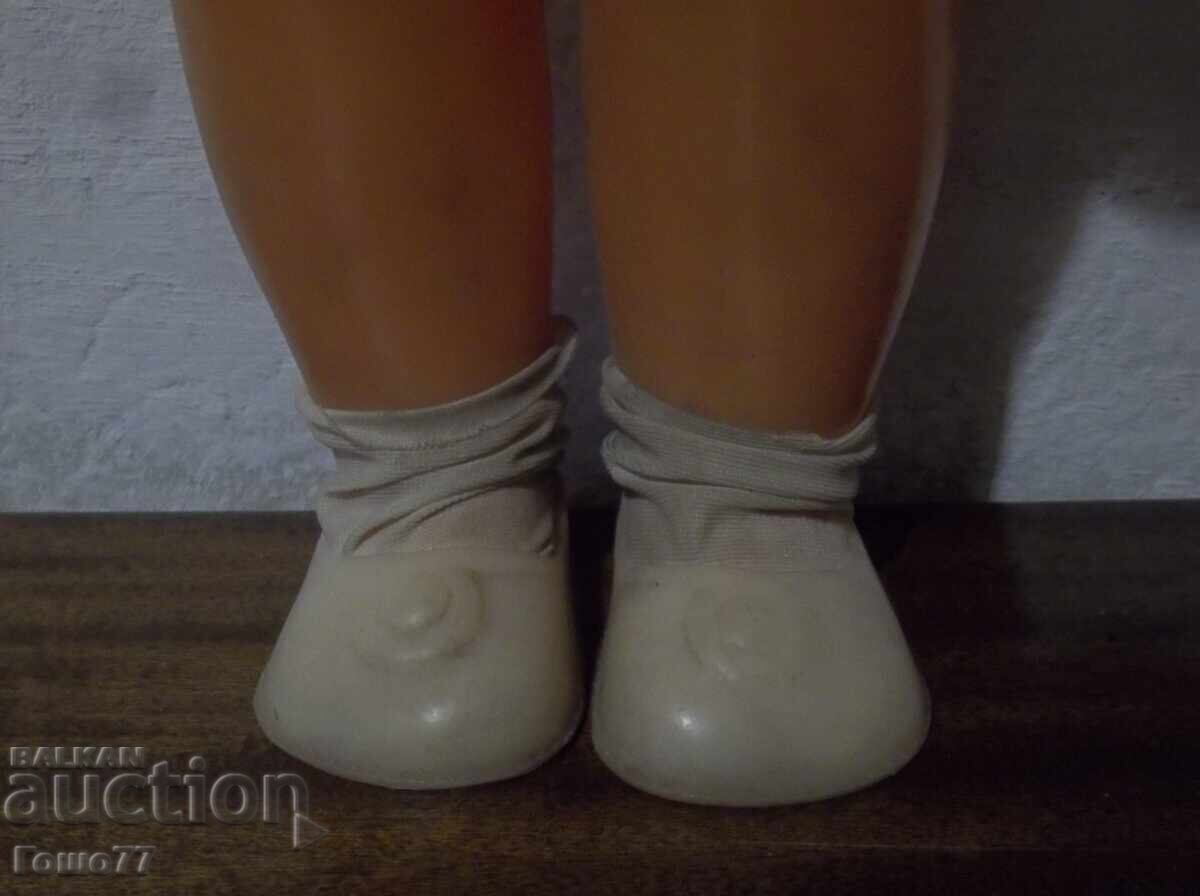 Кукла с цена € 50.00 | 97.79 лв.