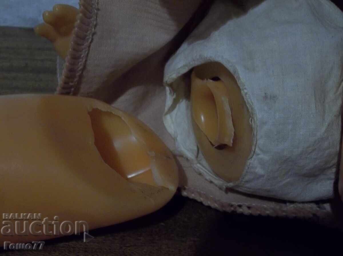 Доставка на Кукла