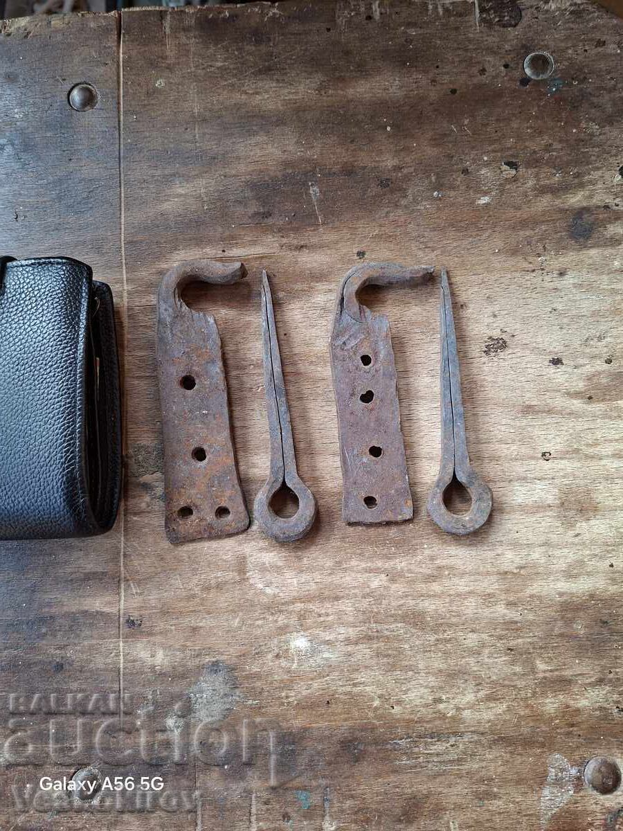 Hand-forged hinges with price € 10.00 | 19.56 BGN