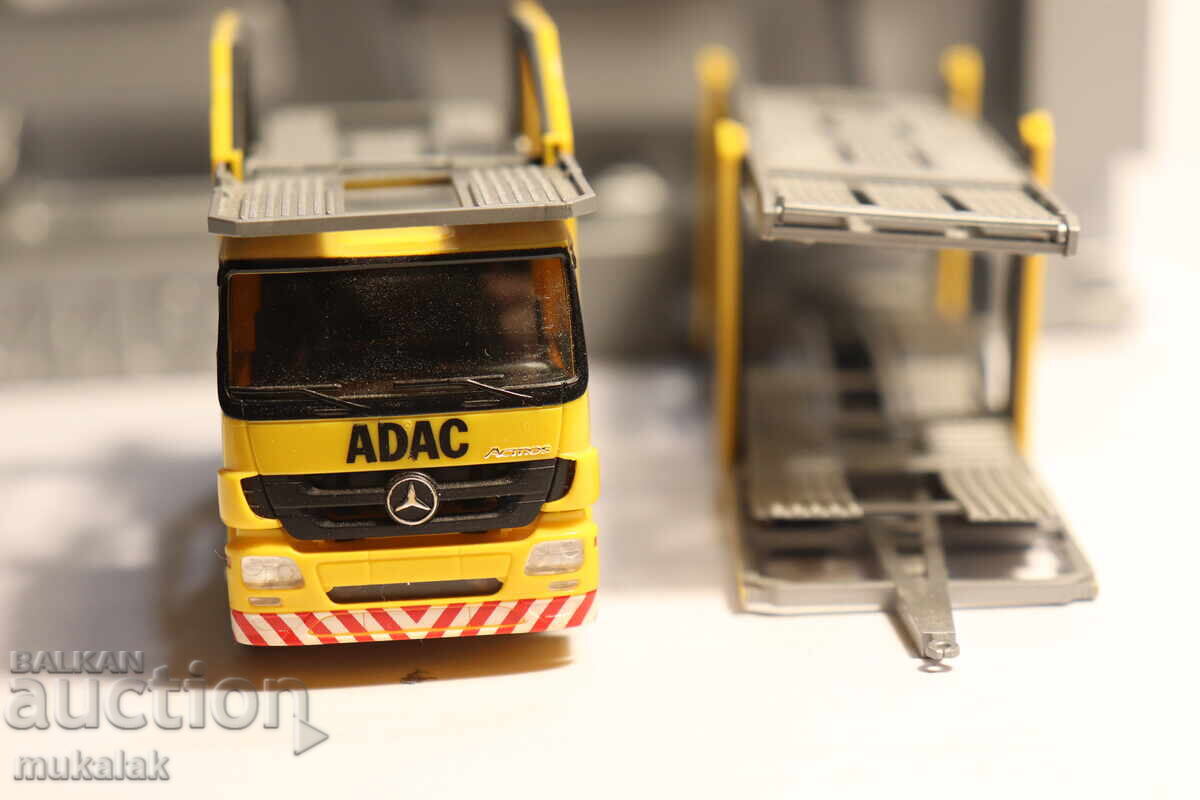 HERPA 1:87 H0 MERCEDES ADAC Car Transporter Truck Model - 6 HERPA 1:87 H0 MERCEDES ADAC Car Transporter Truck Model - 6