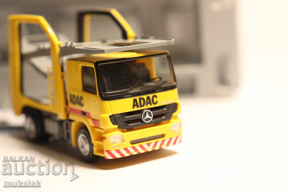 HERPA 1:87 H0 MERCEDES ADAC Car Transporter Truck Model - 7 HERPA 1:87 H0 MERCEDES ADAC Car Transporter Truck Model - 7