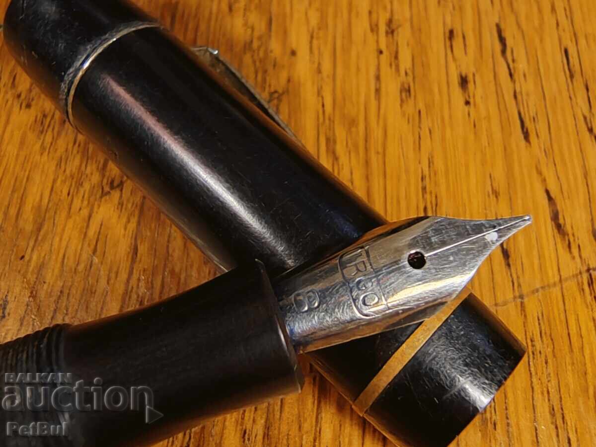 PRIMUS Old Pen Germany 1940s German Fountain Pen PRIMUS Old Pen Germany 1940s German Fountain Pen