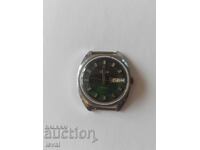 Полет с два календара