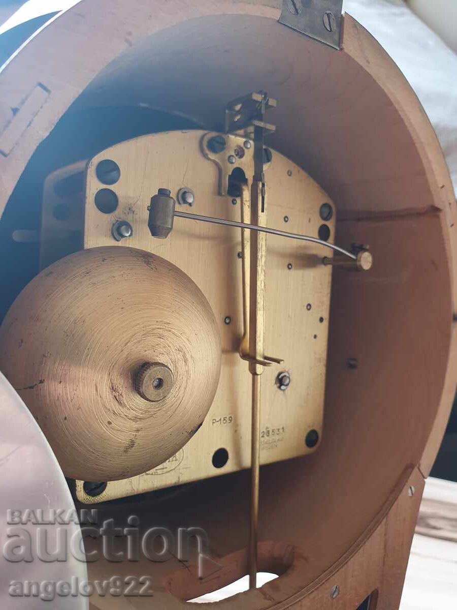 Livrarea Frumos ceas de perete EXACT FUNCȚIONAT Livrarea Frumos ceas de perete EXACT FUNCȚIONAT