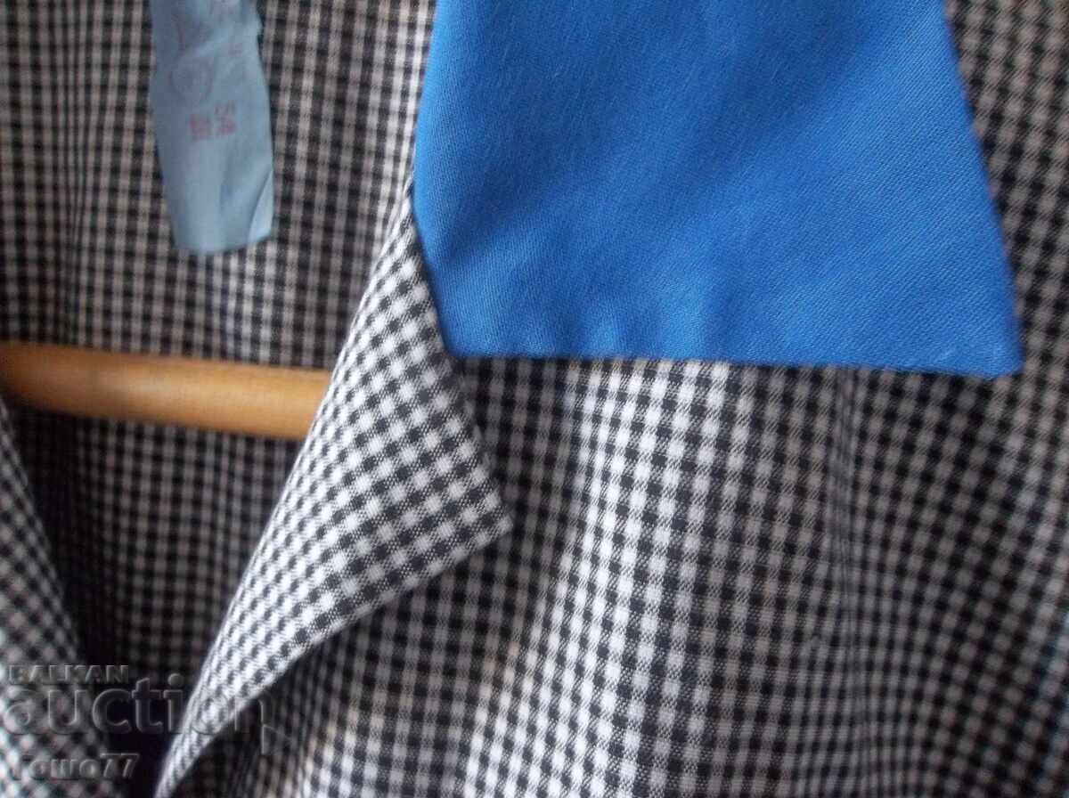 Παράδοση Μια ποδιά Παράδοση Μια ποδιά