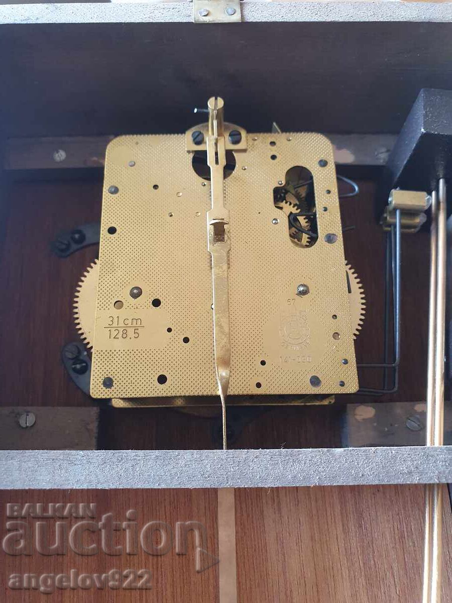 Licitație Frumos ceas de perete german FRANZ HERMLE Licitație Frumos ceas de perete german FRANZ HERMLE