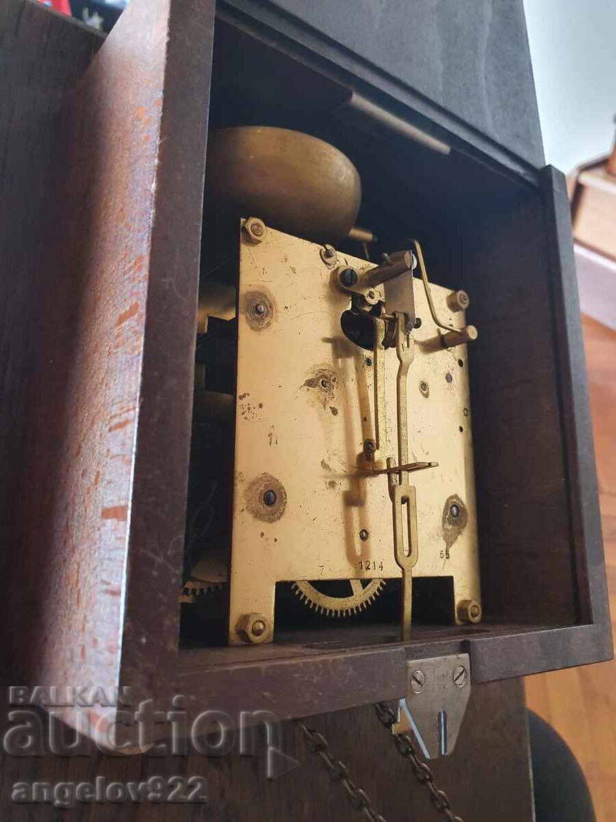 Доставка на Красив стенен часовник!!!