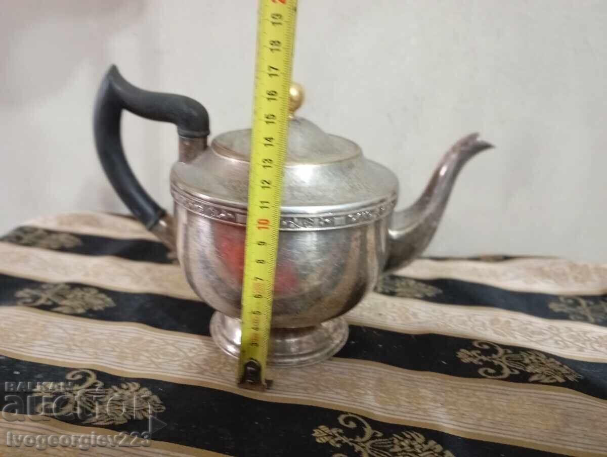 ibric vechi cu preț € 22.00 | 43.03 BGN