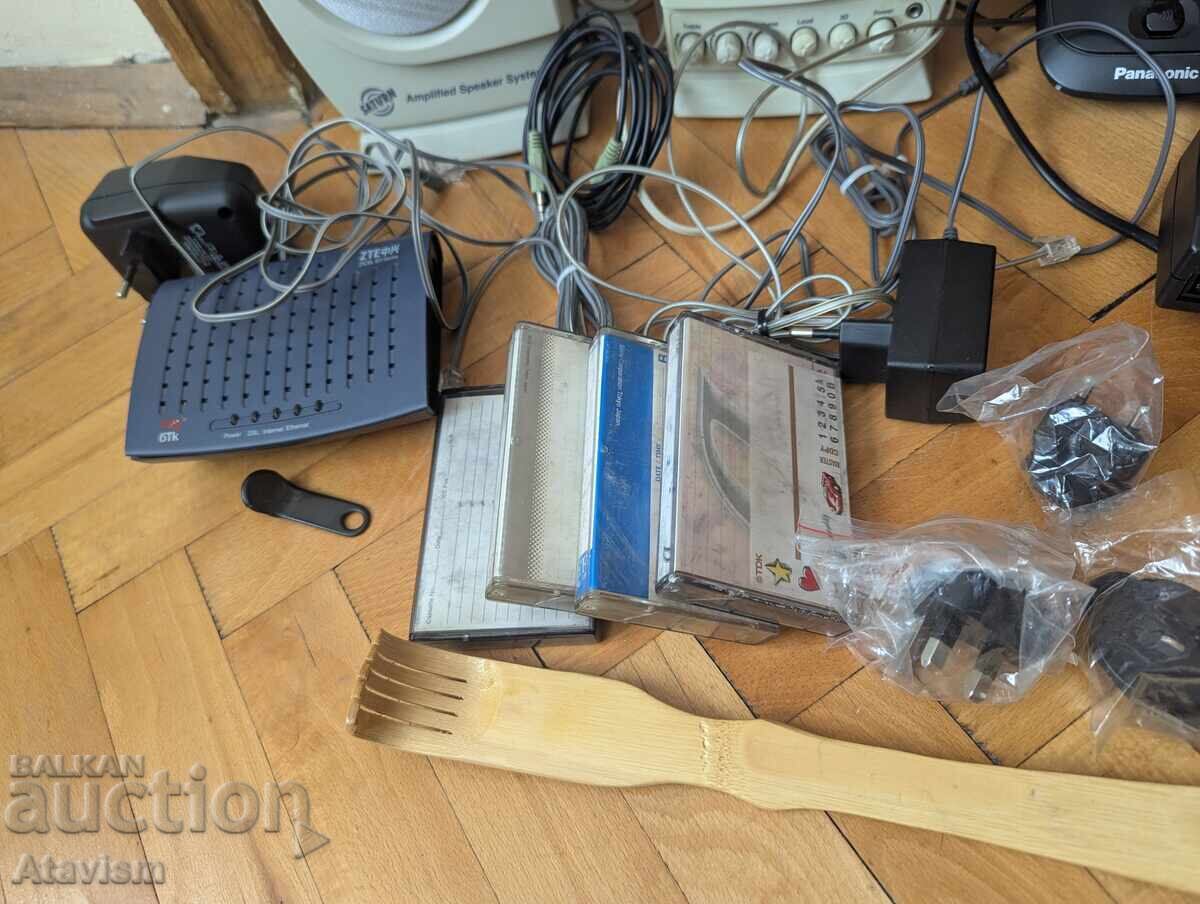 Selling a mixed lot of old electronics - 5
