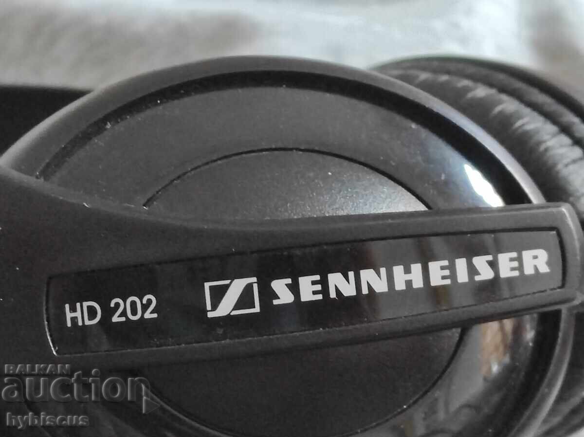 Căști vintage Sennheiser HD202 în stare foarte bună cu preț € 25.00 | 48.90 BGN