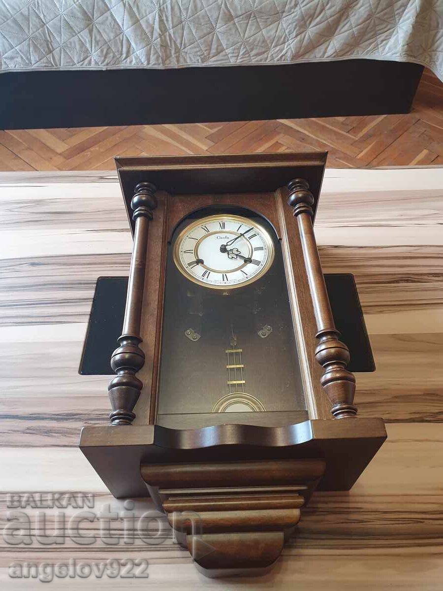 Немски стенен часовник GENFA РАБОТЕЩ