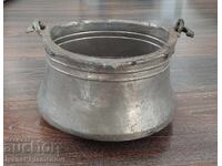 Cazan de cupru retro pentru cunoscători