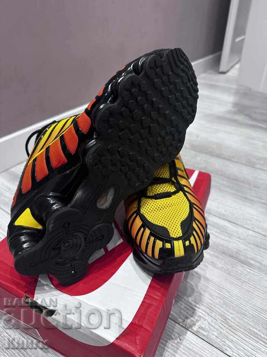 Nike Shox Sneakers - Size 43 - 6 Nike Shox Sneakers - Size 43 - 6