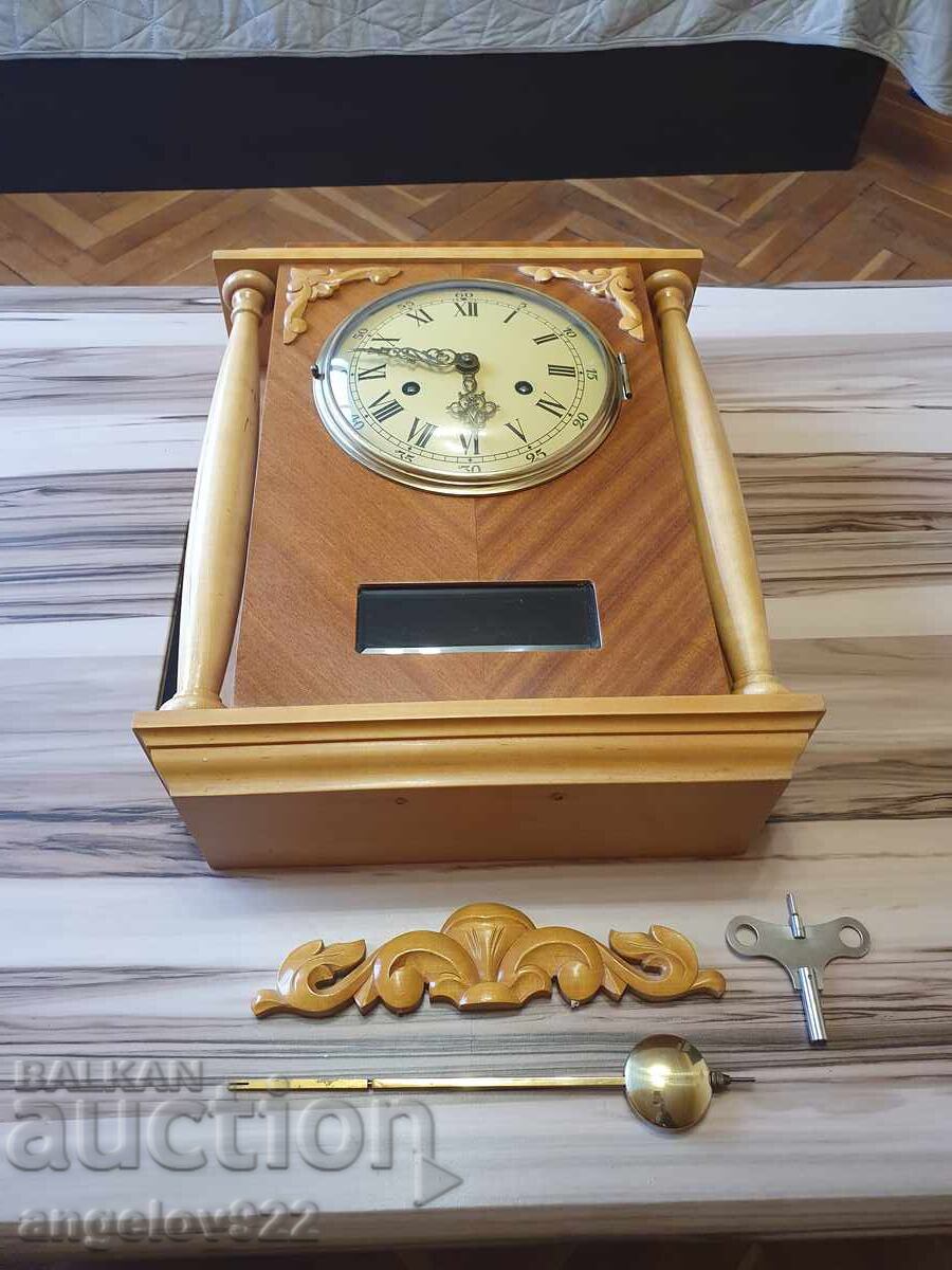 Κλασικό Σουηδικό Ρολόι Τοίχου RUNA ΛΕΙΤΟΥΡΓΙΚΟ