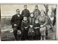 Семейна фотография