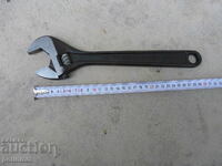 Американски раздвижен ключ  - 307