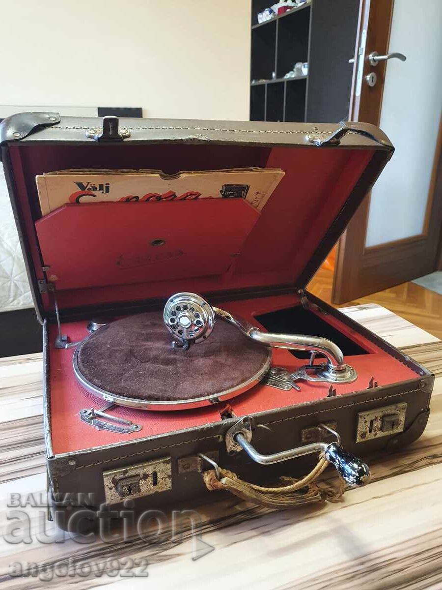 Vintage ERRESS Gramophone with price € 1.50 | 2.93 BGN